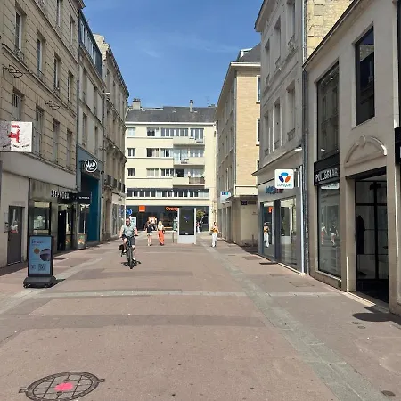 Lovely Hyper Centre Caen